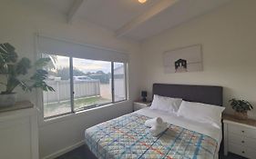 Esperance Little Units 2